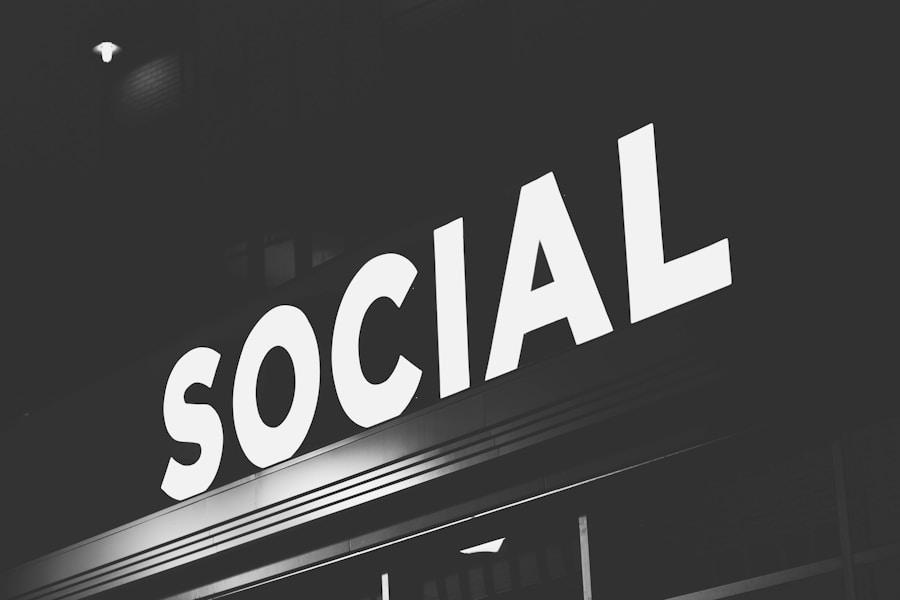 Photo "How to Use Social Media to Build Brand Loyalty"